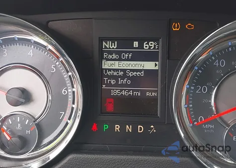 2013 Chrysler Town & Country Touring z USA, uszkodzony, nr VIN 2C4RC1BG3DR689722